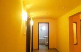 Apartament 4 camere, decomandat, etaj intermediar, zona Steaua