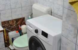 Apartament de 2 camere, 32 mp, mobilat, zona Fratelia