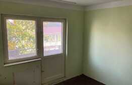 Apartament de 4 camere, 2 balcoane, zona Bucovina! Oportunitate!