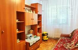 Apartament 3 camere, 55 mp, decomandat, etaj intermediar, zona Girocului