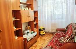 Apartament 3 camere, 55 mp, decomandat, etaj intermediar, zona Girocului