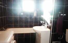 Apartament 3 camere, 68 mp, etaj intermediar, zona Stadion