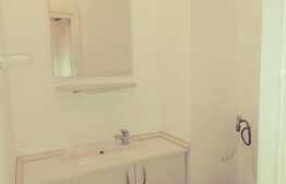 Apartament 3 camere, 68 mp, etaj intermediar, zona Stadion