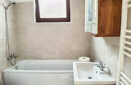 Apartament 2 camere, 54 mp, decomandat, parcare, zona Buziasului