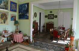 Apartament 4 camere, decomandat, 200 mp utili, etaj intermediar, ultracentral