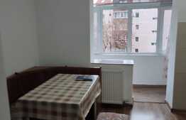 Inchiriez apartament cu 2 camere mobilat/utilat, disponibil imediat 