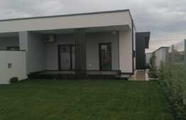 1/2 Duplex de lux la cheie, 81 mp, teren 324 mp în Moșnița Nouă