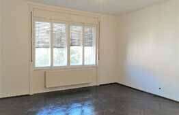 Apartament 3 camere în clădire istorică, 107 mp, zona Piața Maria