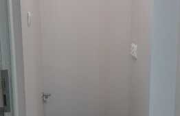 Apartament complet renovat cu 3 camere zona Calea Aradului