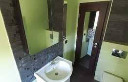 Apartament de 3 camere, modern, situat la etajulu 2, zona Cetatii