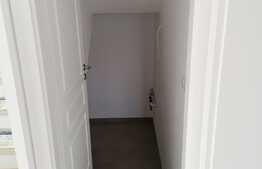 1/2 duplex la cheie cu suprafaţă utilă de 120 mp şi teren de 430 mp  în Dumbrăviţa