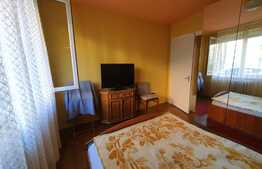 Apartament 3 camere decomamdate, 68 mp, Central!