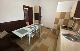 Apartament 3 camere, clădire istorica, zona Neptun