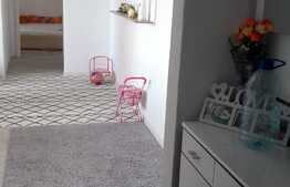 Apartament 2 camere, 56 mp decomandat, etaj intermediar, zona Lipovei