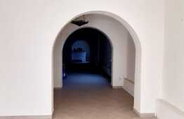 Spatiu comercial de inchiriat, 98 mp, posibilitate de terasa, zona Ultracentala