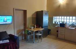 Apartament unicat, 3 camere, 65 mp, zona Piata Doina 