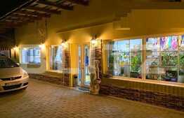 Casă cu suprafaţă utilă 200 mp şi teren de 464 mp în Mehala!