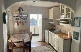 Apartament decomandat, modern, de 3 camere, zona Girocului