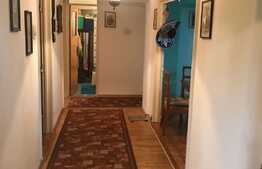 Apartament spatios, 4 camere, 80 mp, zona Modern