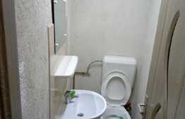 Apartament de 3 camere, centrala proprie, 70 mp, zona Dambovita