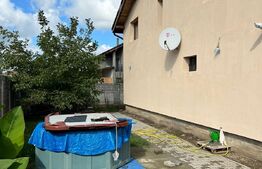 Vila mare de vanzare, teren 600 mp parcela, 300 mp utili, Dumbravita!