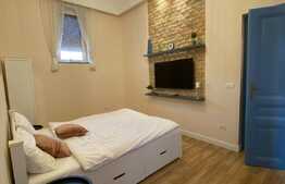 Apartament decomandat de 2 camere, 52 mp, in zona Piata Unirii