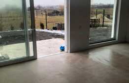 Casa de tip duplex 140 mp utili, teren 300 mp, Sanandrei!