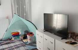 Apartament 2 camere, 43 mp, parcare, în Giroc