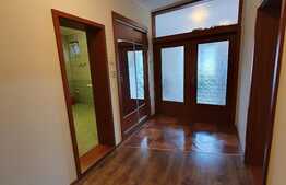 Clădire P+E+M de 563 mp utili, 841 mp teren, Fabric