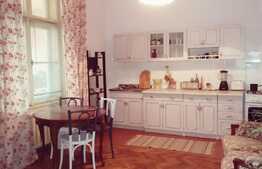 Apartament 2 camere, cladire istorica, zona Piata Maria