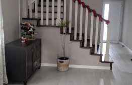 Duplex mobilat si utilat, 215 mp utili, zona padurea verde, Dumbravita