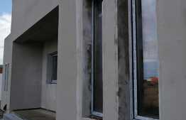 Ocazie, duplex de 80 mp utili, 360 mp teren, pret bun, Mosnita Noua!