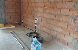 Casa ocazie, finalizata, zona Plopi!