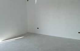 Casa individuala cu 4 dormitoare, cartier luxos, langa Padurea Verde 