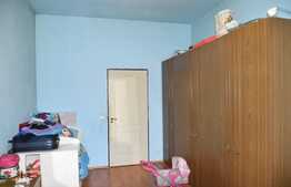 Apartament de 2 camere la curte comună în zona Iosefin