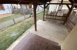 Casa de inchiriat, 170 mp, parcare in curte, zona Dumbravita