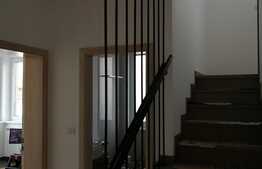 Vila cu etaj, Dumbravita zona CORA, 500 mp teren, 250 mp utili