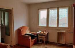 Apartament 3 camere, 52 mp, etaj intermediar, zona Calea Șagului