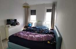  Apartament 3 camere, decomandat, 80 mp utili, etaj intermediar, zona Aradului