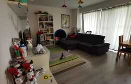  Apartament 3 camere, decomandat, 80 mp utili, etaj intermediar, zona Aradului