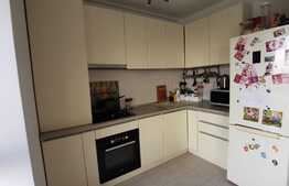  Apartament 3 camere, decomandat, 80 mp utili, etaj intermediar, zona Aradului