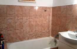 Apartament 2 camere la etaj intermediar, 55 mp, zona Soarelui