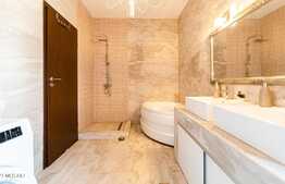 Clădire multifuncțională în zona Lipovei!