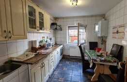 Apartament 3 camere, 70 mp, in zona Lipovei