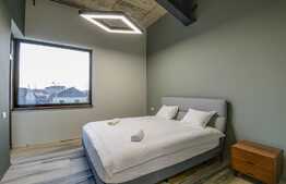 Apartament PREMIUM, design industrial, la cheie, terasa, zona Cetatii