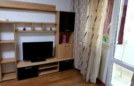 Apartament cu 3 camere in zona Stadion