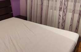 Apartament de 3 camere, decomandat, zona Aradului