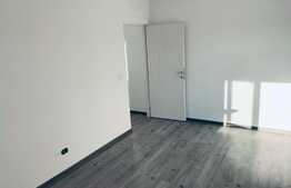 Apartament 3 camere, 52 mp, semidecomandat, zona Sagului