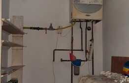 Casa mare cu etaj si teren mult, excelent pozitionata in Ghiroda!