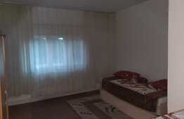 Casa mare cu etaj si teren mult, excelent pozitionata in Ghiroda!